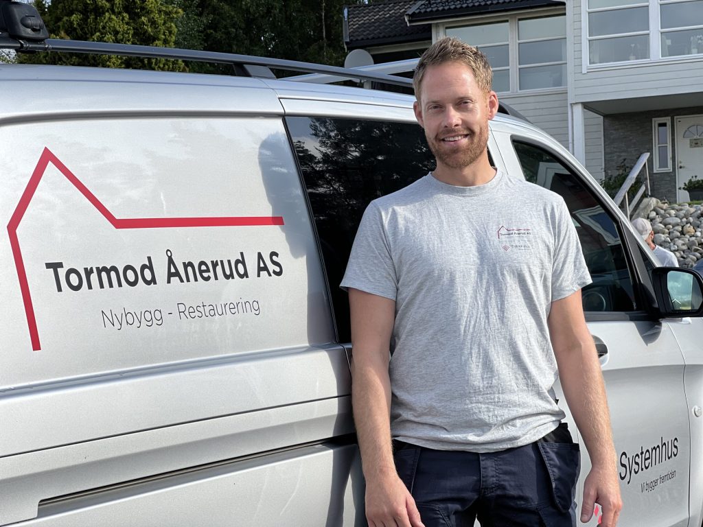 Marius Haug, tømrerbas og formann